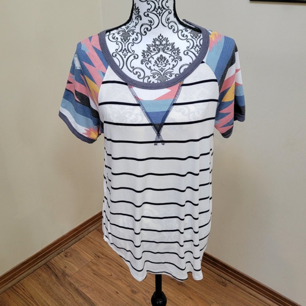 7th Ray Short Sleeve Top XL New With Tags